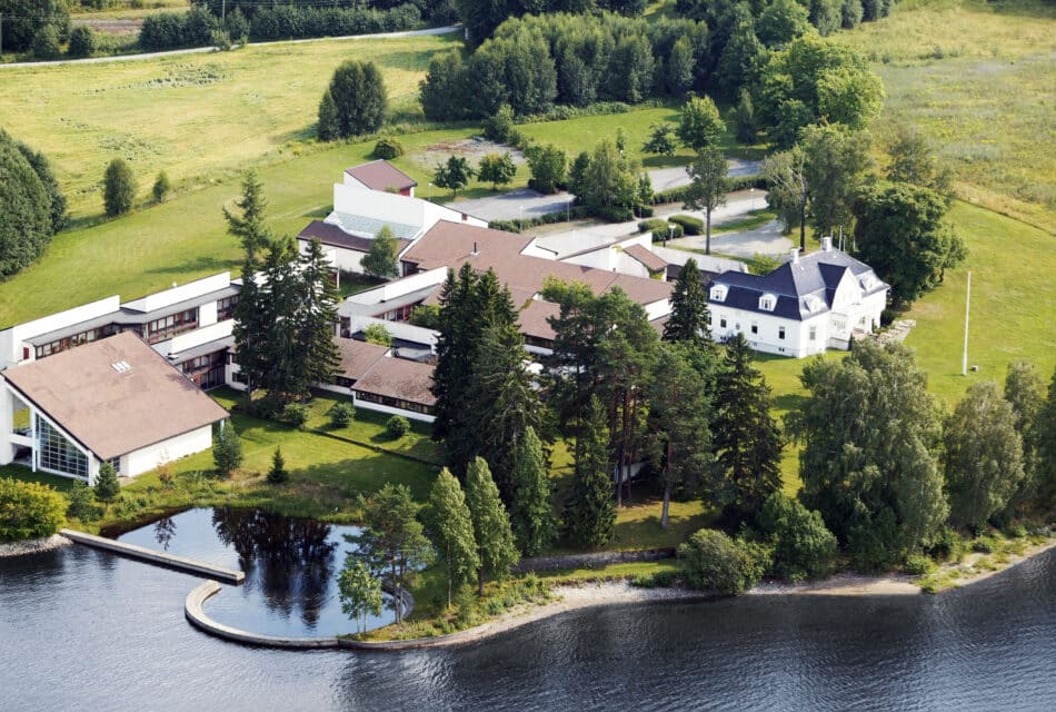 Thorbjørnrud Hotell - en perle ved Randsfjorden og i gangavstand fra Hadeland Glassverk